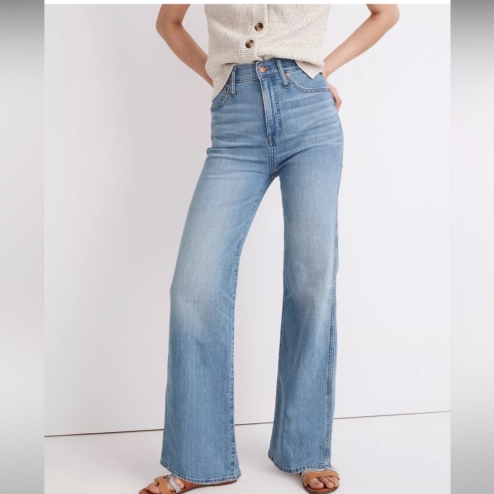 Madewell 11” High Rise Flare Jeans